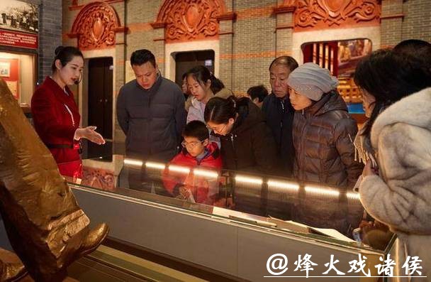 免预约!中国共产党历史展览馆迎来新年首批观众 免预约!中国共产党历史展览馆迎来新年首批观众